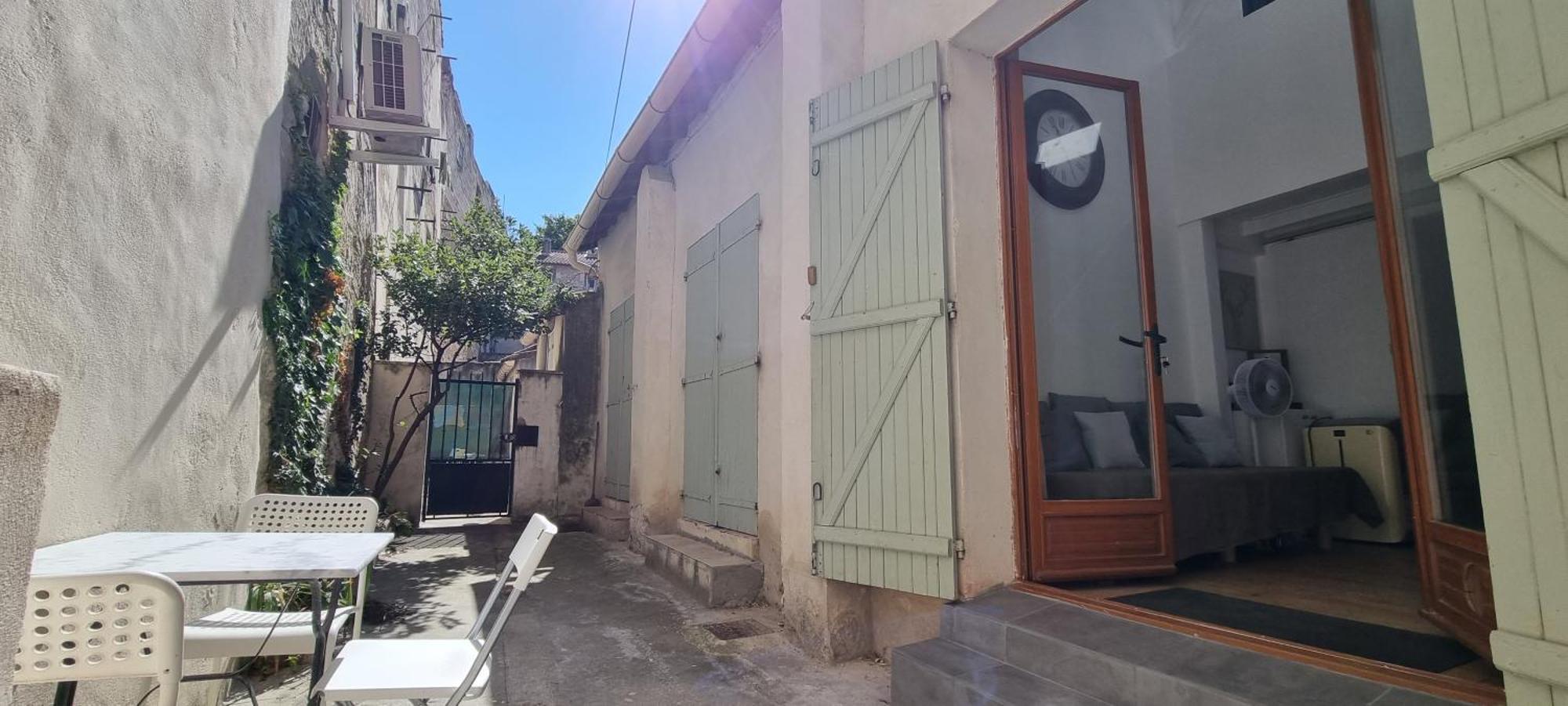 Le Studio De Vera - Intra Muros - Wifi Avignon Exterior foto